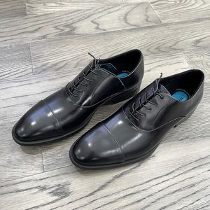 Kenneth Cole New York Oxford, US Size 9.5, New